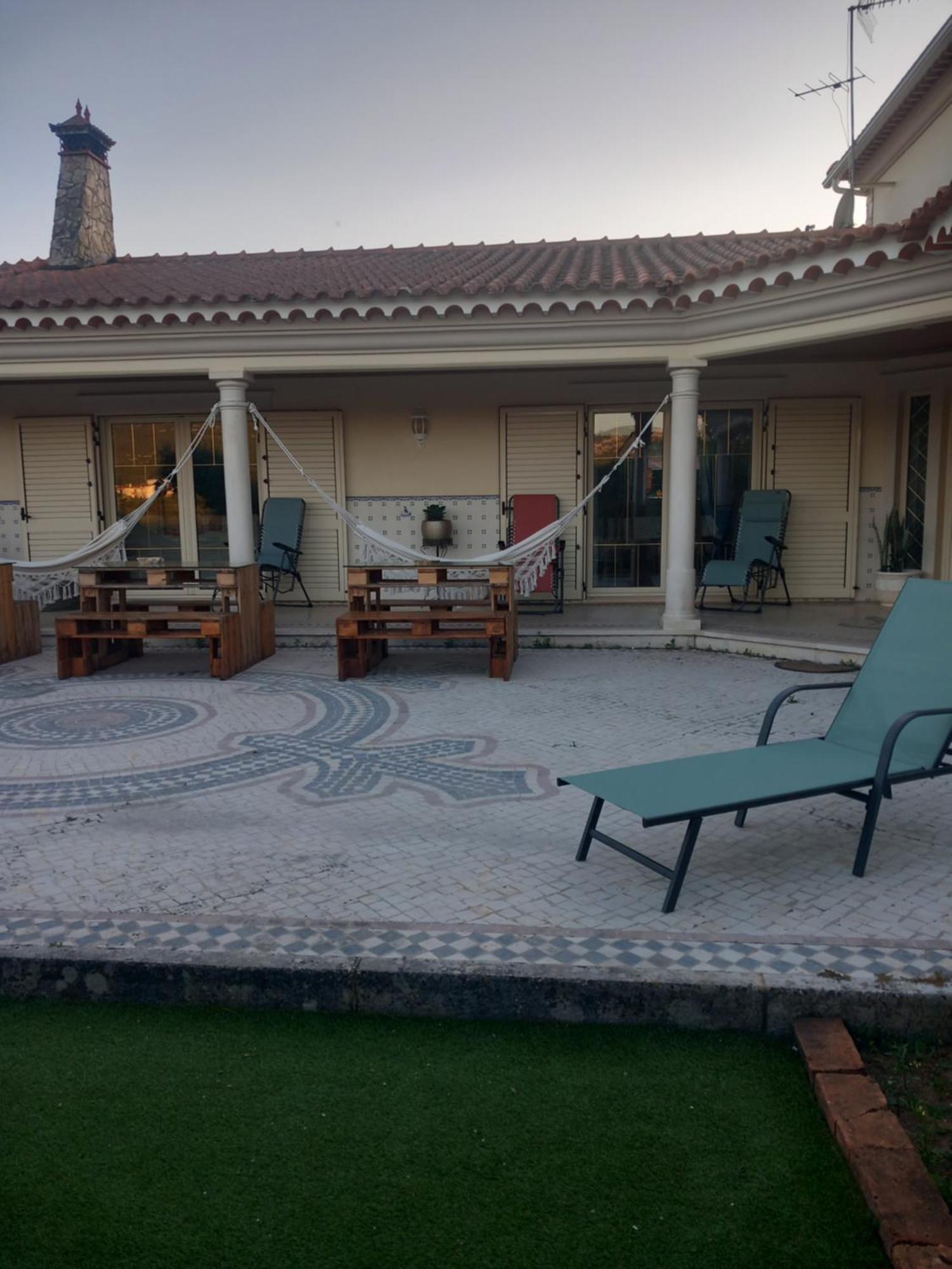 Casa Das Laranjeiras Alqueidão da Serra Esterno foto